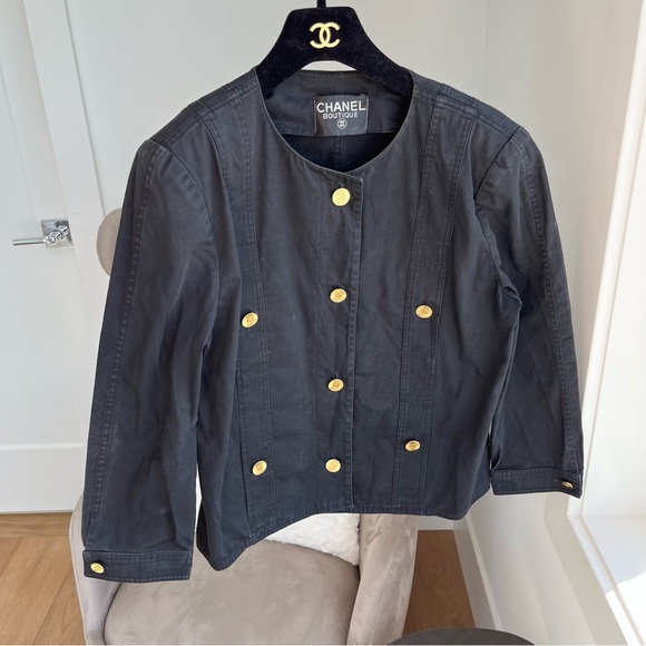 💔SOLD💔 CHANEL Vintage Little Black Jacket with CC logo buttons denim FR40 auth - Picture 8 of 15